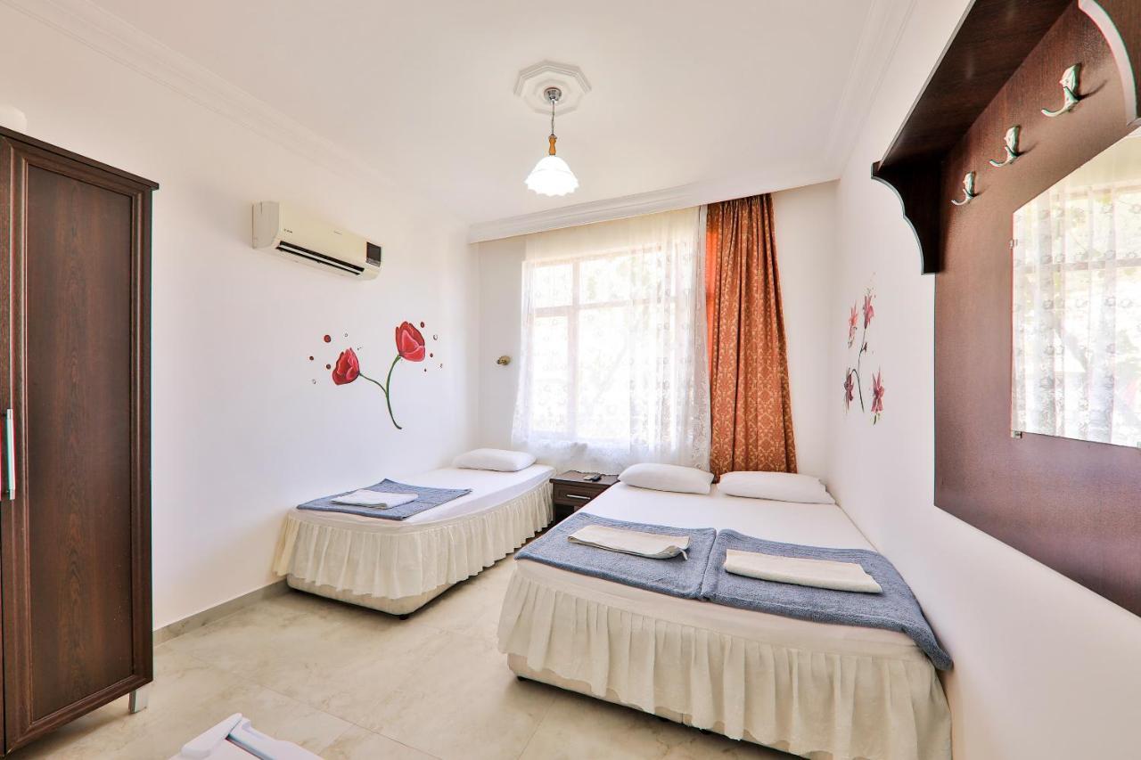 Santosa Pension Kaş Esterno foto